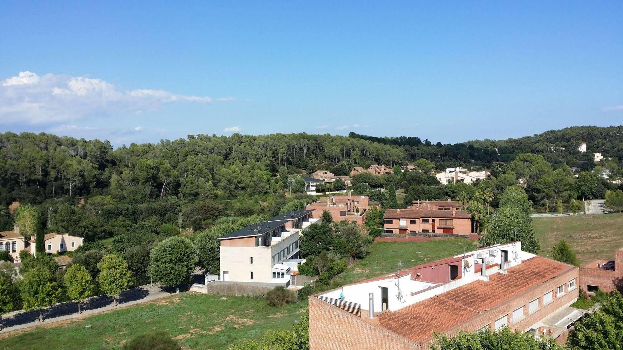 Aparthotel Del Golf Sant Cugat del Vallès Buitenkant foto
