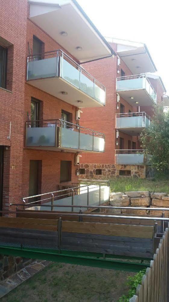 Aparthotel Del Golf Sant Cugat del Vallès Buitenkant foto